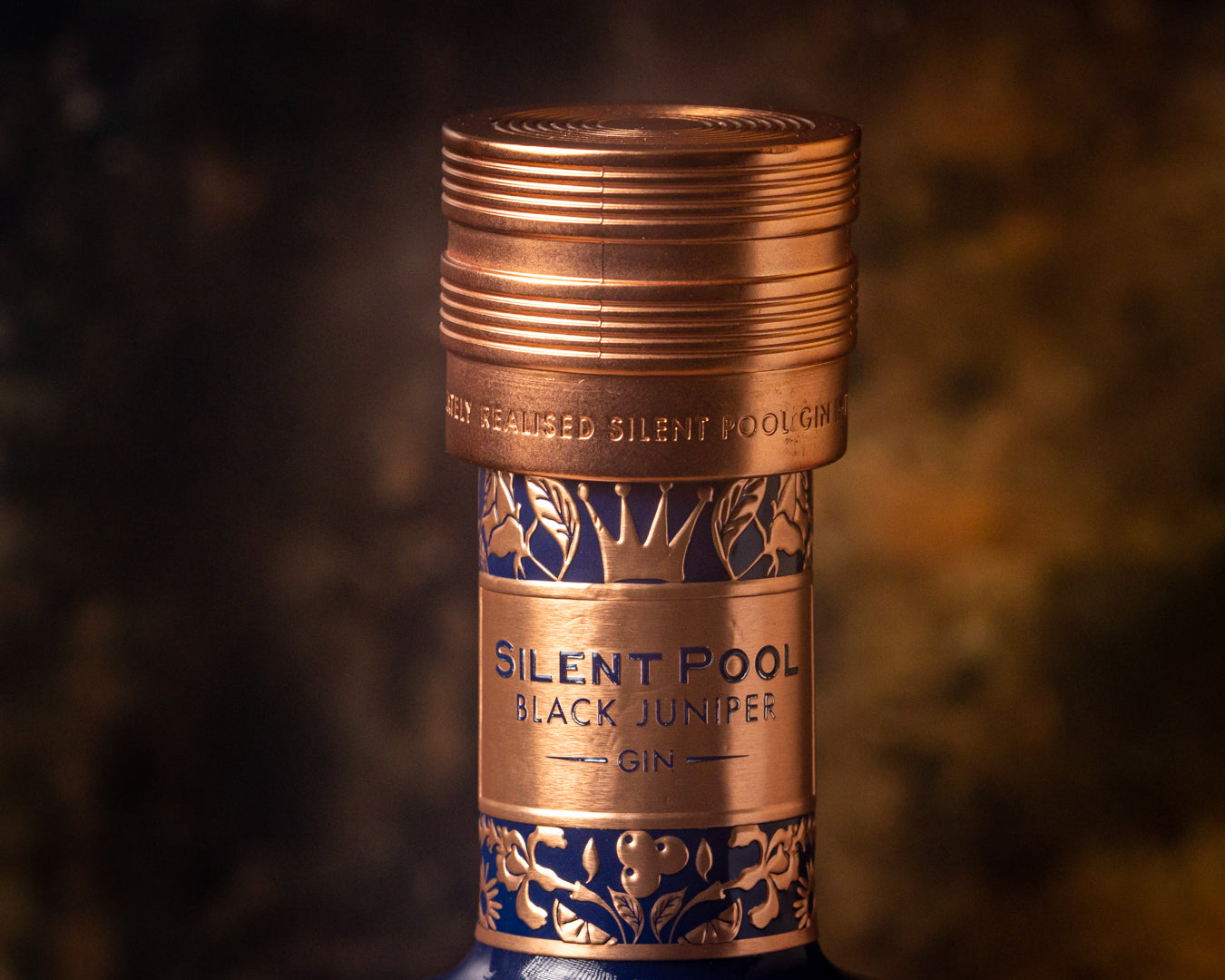 その他 Silent Pool Tenth Anniversary Gin 1000ml Silent Pool Tenth Anniversary Celebration Edition Gin